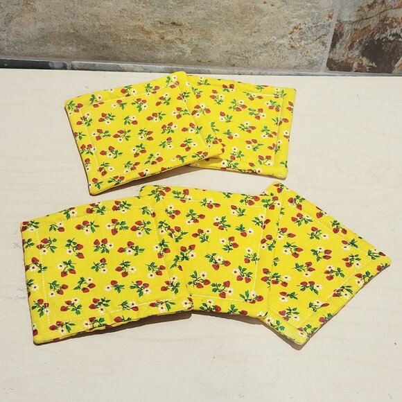Fabric Coasters Mug Rug Set of 5 Cotton Yellow Strawberries Floral - Picture 5 of 6